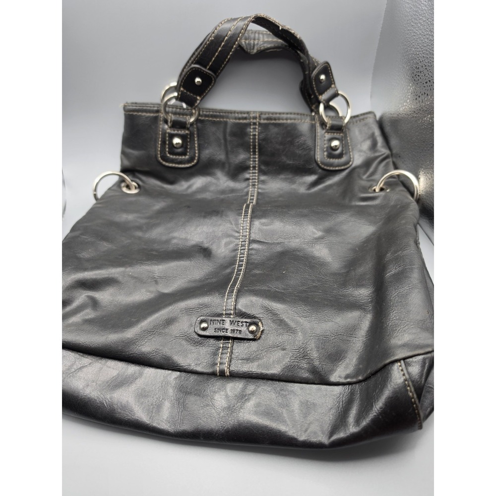 Nine West Black Shoulder Bag Tote Purse Silver Hardware Contrast Stitching Y2k - Picture 9 of 13